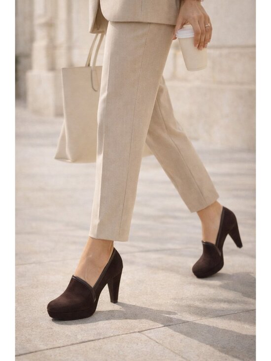 Stuart Weitzman Shoes - Stuart Weitzman Brown Leather Platform Pumps Heels Womens 7M Classic